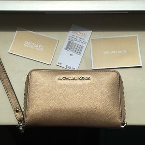 Michael Kors wristlet